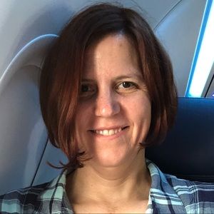 Meet your Posher, Elaine